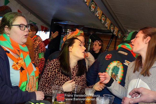 carnaval 2022 tilburg kruikenstad maandagmiddag fransversteden carnaval 2022 tilburg kruikenstad maandagmiddag fransversteden