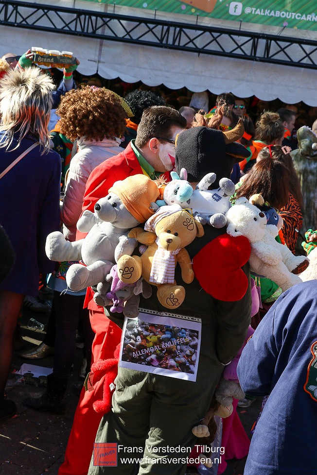carnaval 2022 tilburg kruikenstad maandagmiddag fransversteden carnaval 2022 tilburg kruikenstad maandagmiddag fransversteden