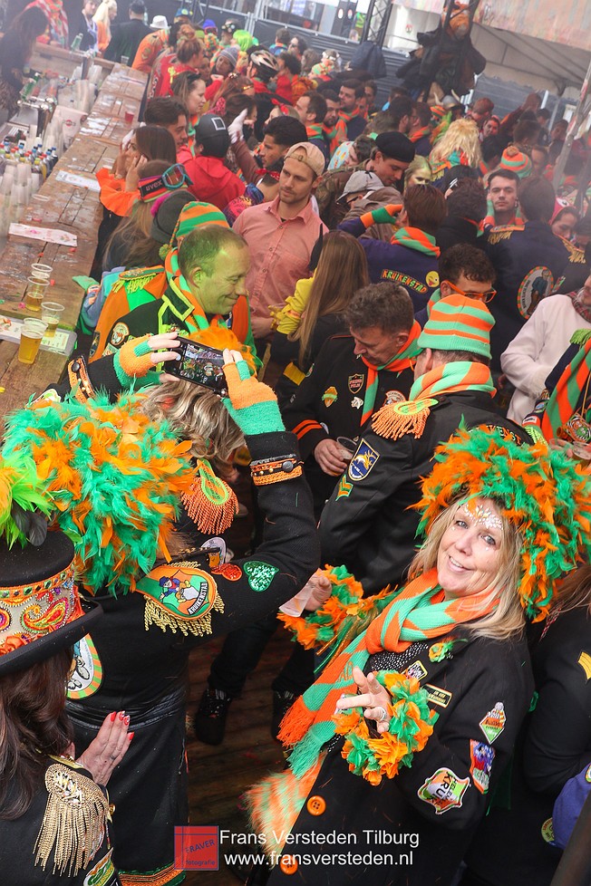 carnaval 2022 tilburg kruikenstad zaterdagmiddag fransversteden carnaval 2022 tilburg kruikenstad zaterdagmiddag fransversteden