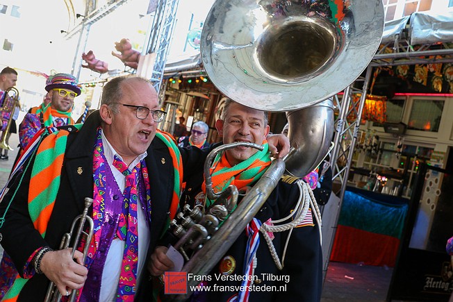 carnaval 2022 tilburg kruikenstad zondagmiddag fransversteden carnaval 2022 tilburg kruikenstad zondagmiddag fransversteden