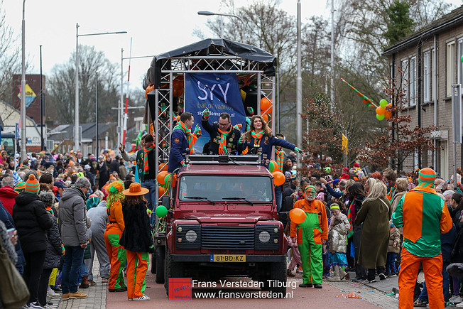 dun opstoet 2023 kruikenstad tilburg - frans versteden dun opstoet 2023 kruikenstad tilburg - frans versteden