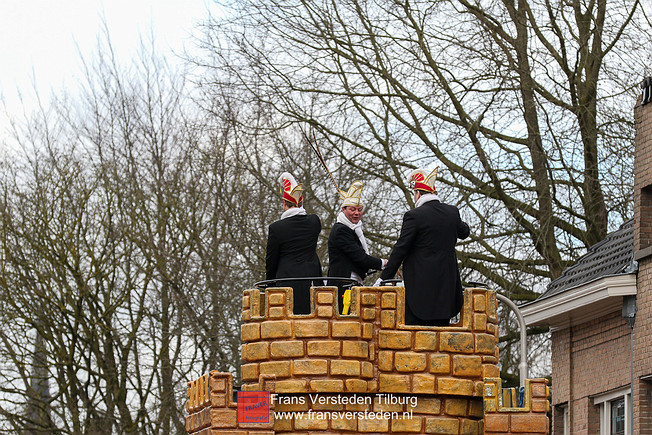dun opstoet 2023 kruikenstad tilburg - frans versteden dun opstoet 2023 kruikenstad tilburg - frans versteden