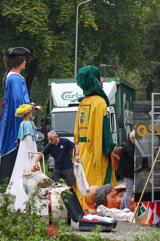 2e internationale reuzenoptocht goirle - frans versteden 2e internationale reuzenoptocht goirle 17 september 2023 - frans versteden