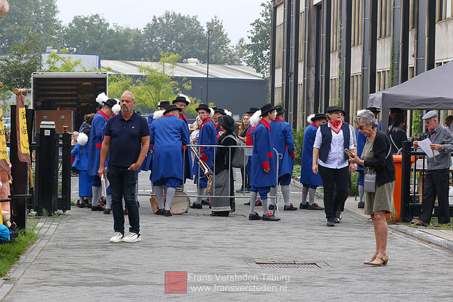 2e internationale reuzenoptocht goirle - frans versteden 2e internationale reuzenoptocht goirle 17 september 2023 - frans versteden