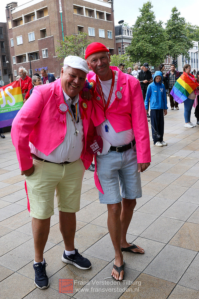 roze maandag tilburgse kermis 2023 - frans versteden roze maandag tilburgse kermis 2023 - frans versteden