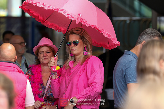 roze maandag tilburgse kermis 2023 - frans versteden roze maandag tilburgse kermis 2023 - frans versteden