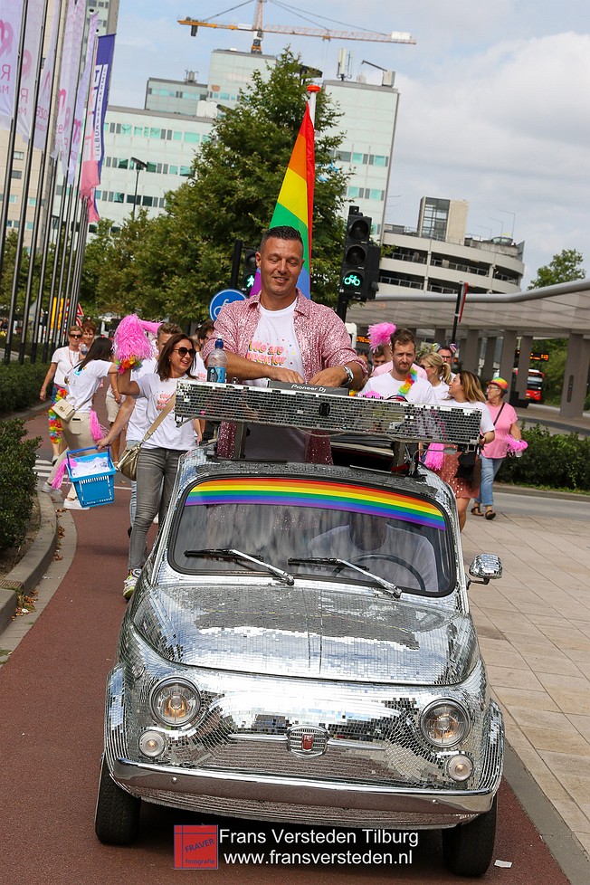 rozemaandag tilburgse kermis 2022 - frans versteden fotograaf rozemaandag tilburgse kermis 2022 - frans versteden fotograaf