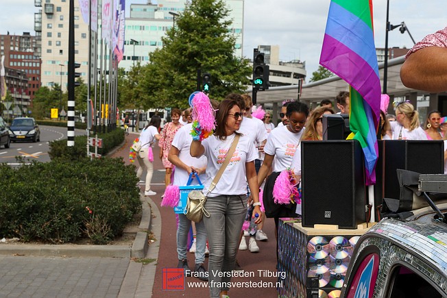 rozemaandag tilburgse kermis 2022 - frans versteden fotograaf rozemaandag tilburgse kermis 2022 - frans versteden fotograaf