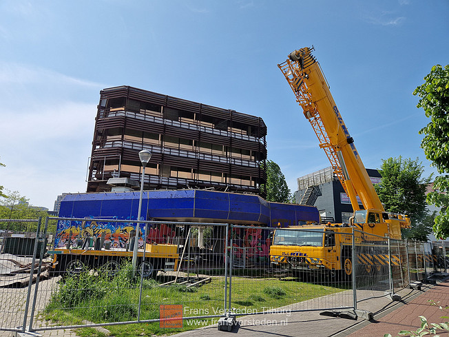 sloop blauwe gebouw spoorzone tilburg - frans versteden sloop blauwe gebouw spoorzone tilburg - frans versteden
