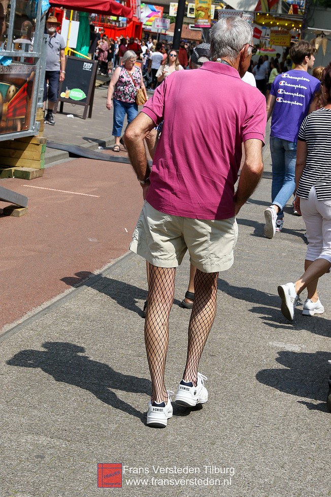 rondje tilburgse kermis maandag 2021 - frans versteden tilburgse kermis 2021 - frans versteden