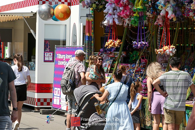 tilburgse kermis zondag 2021 tilburgse kermis zondag 2021 - frans versteden